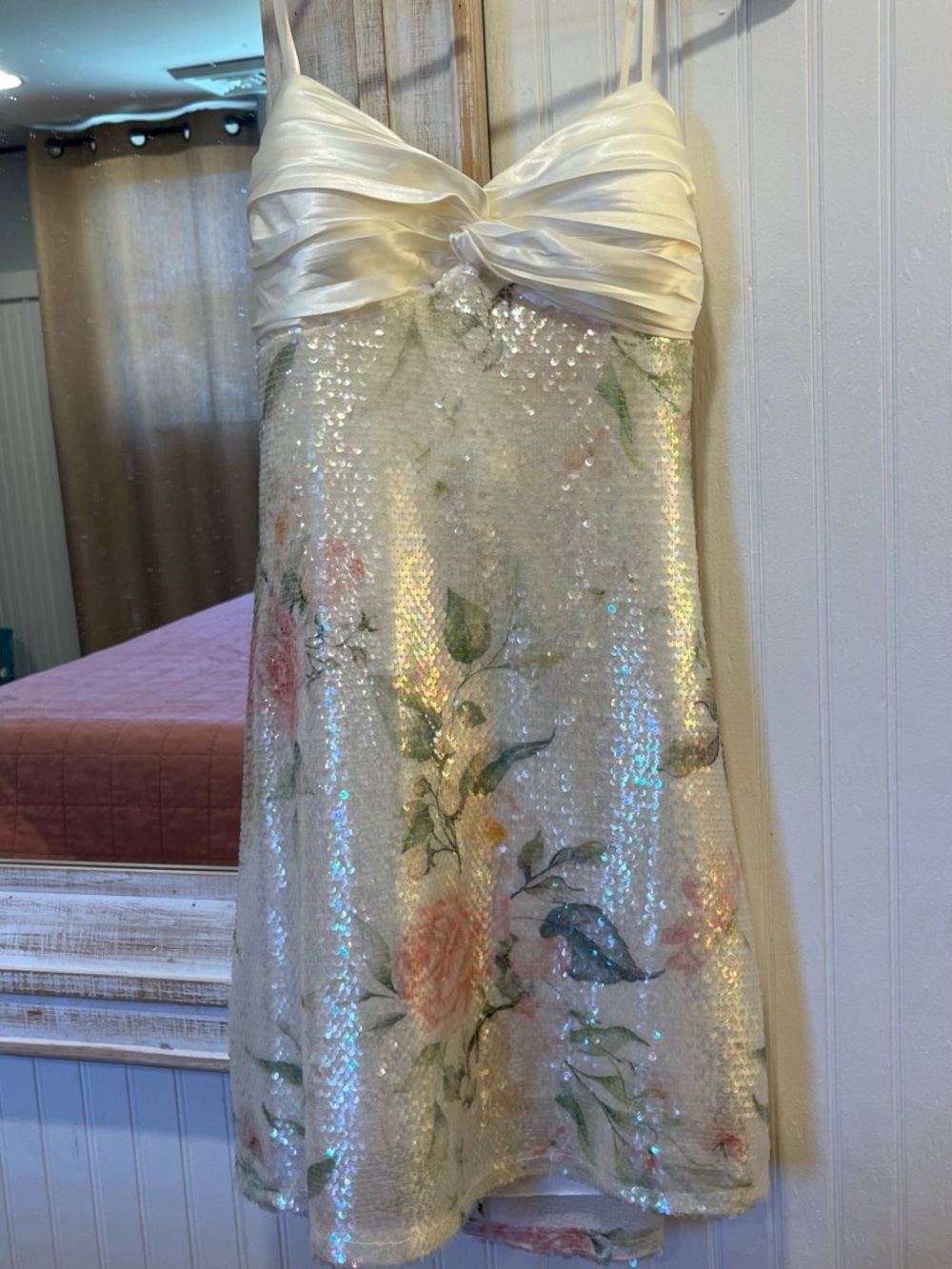 White with Floral pattern Hoco Dress